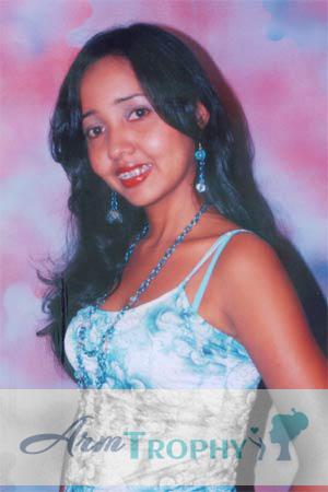 82075 - Marlin Age: 28 - Colombia