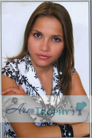 84883 - Diana Age: 24 - Colombia