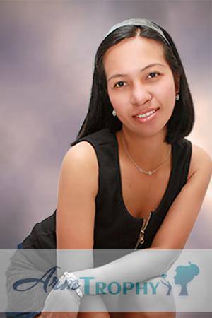 Philippines women