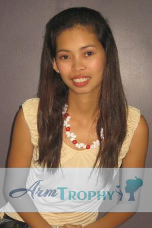 88215 - Charito Age: 33 - Philippines