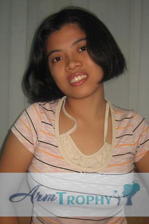 Philippines women