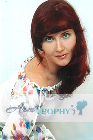 89702 - Elena Age: 32 - Ukraine