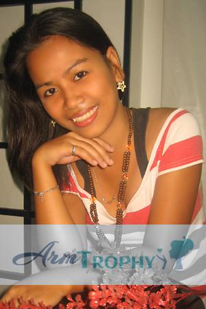 90997 - Rheavy Age: 20 - Philippines