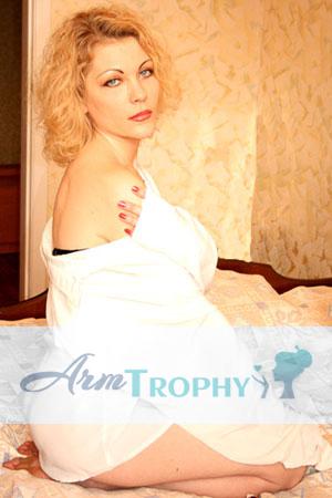 92879 - Albina Age: 33 - Ukraine