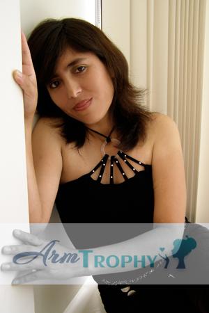 92935 - Yesibel Age: 34 - Peru