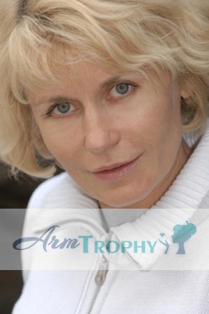 99942 - Elena Age: 49 - Ukraine